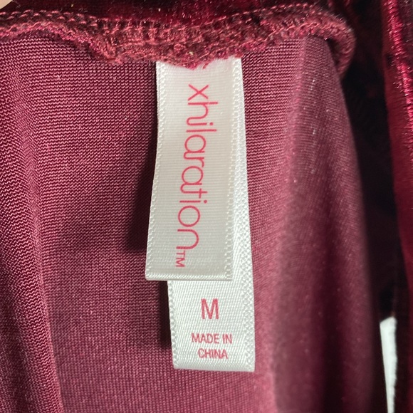 Xhilaration Merlot velour bodysuit layering concert club date night medium - Picture 4 of 6